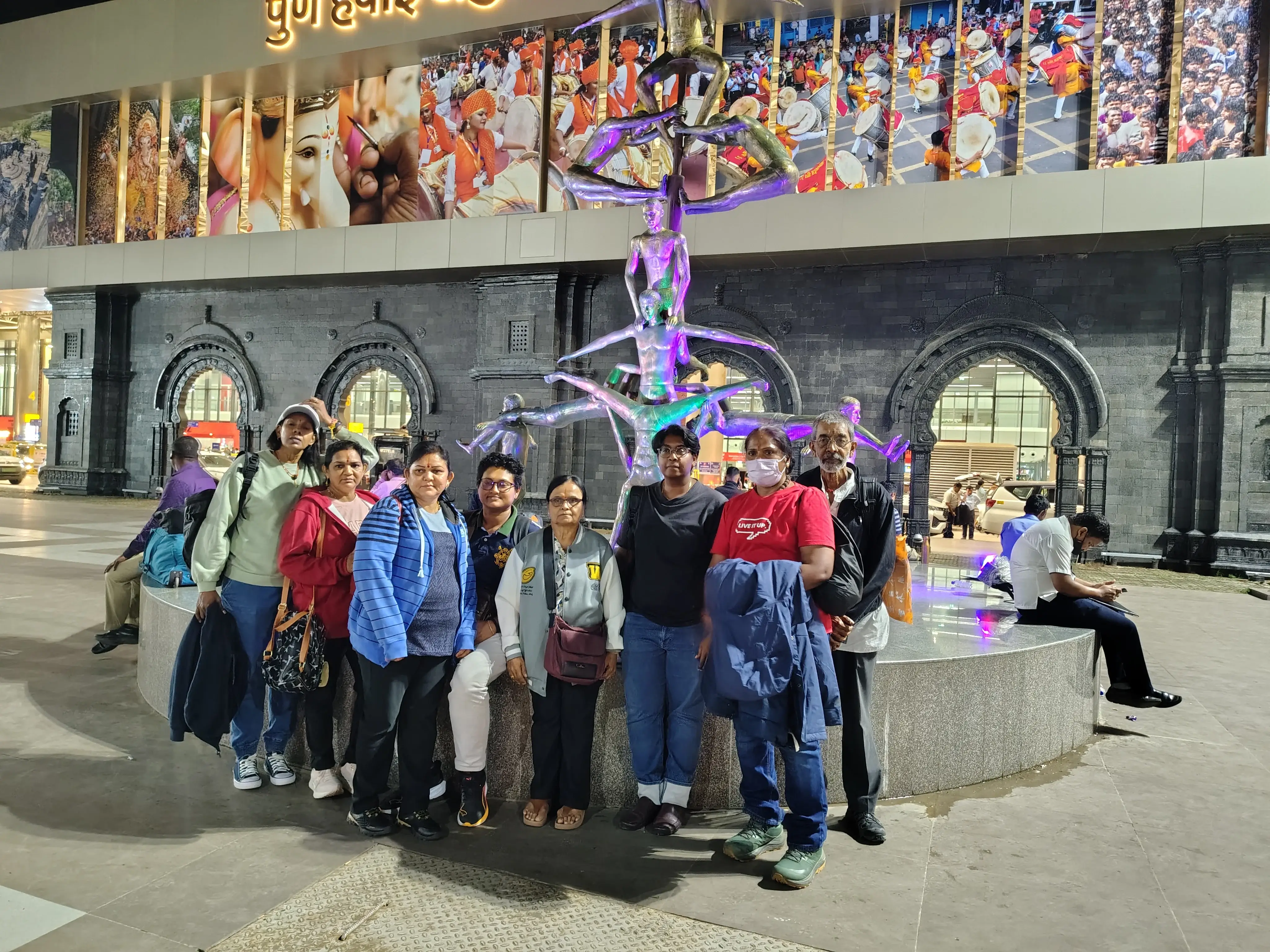 Pune Mumbai Cab Service - Trip Triangles